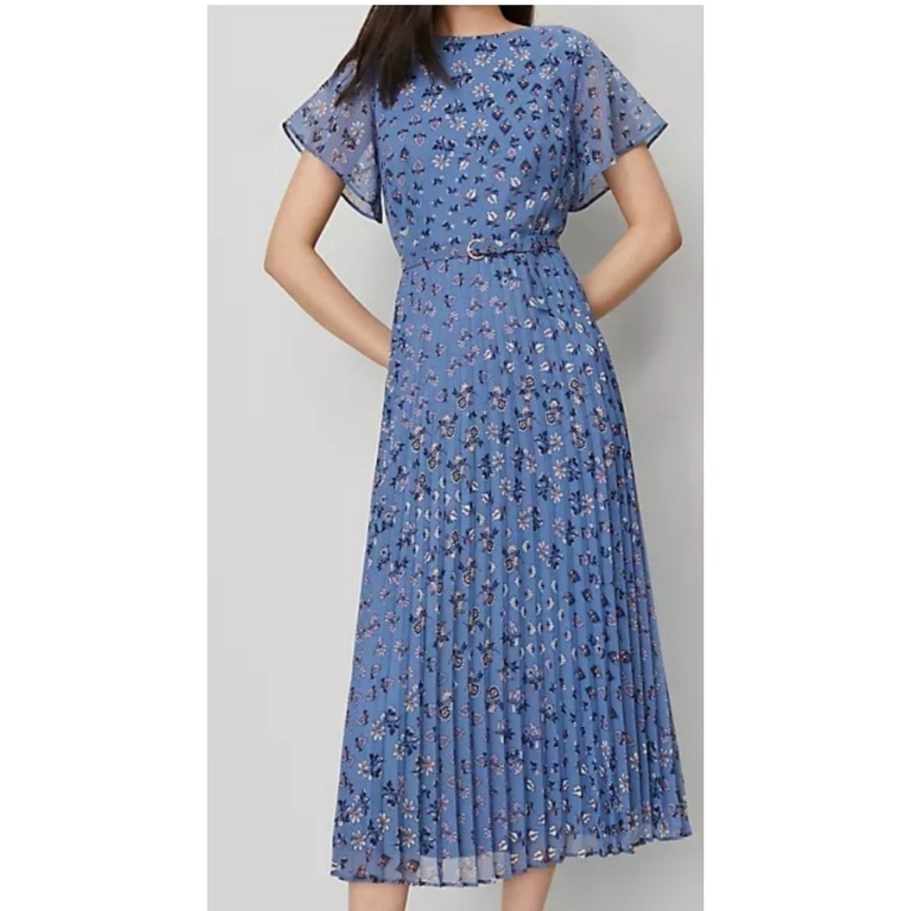 NWT Ann Taylor Floral Pleated Midi Dress Size 6 Flutter Sleeves Self Belt